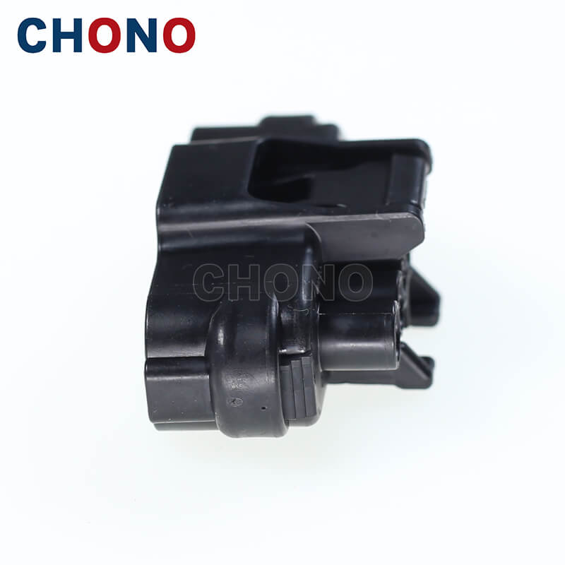 7283 1968 30 Yazaki 2.3ii 6 Way Socket Housing (2) 7283 1968 30 Yazaki 2.3ii 6 Way Socket Housing (2)
